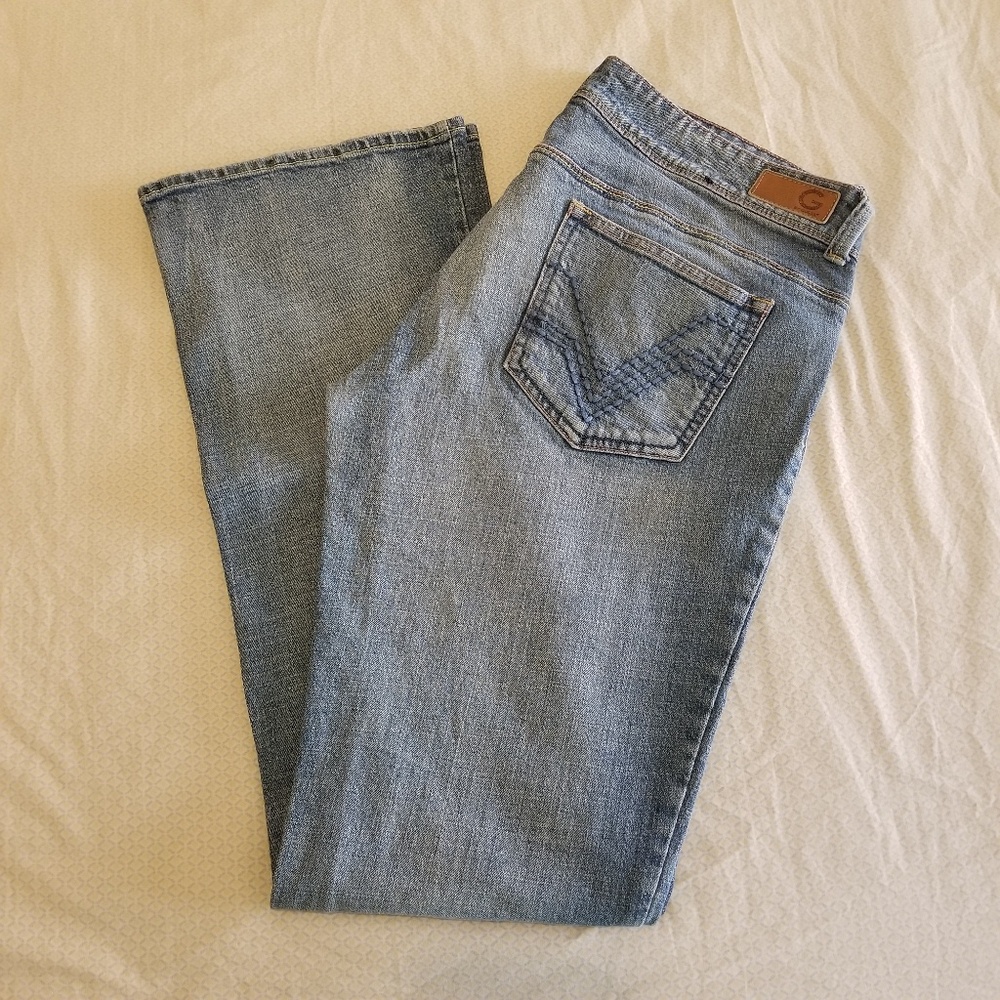 G by Guess Naomi Low Boot Cut Jeans, Size 32